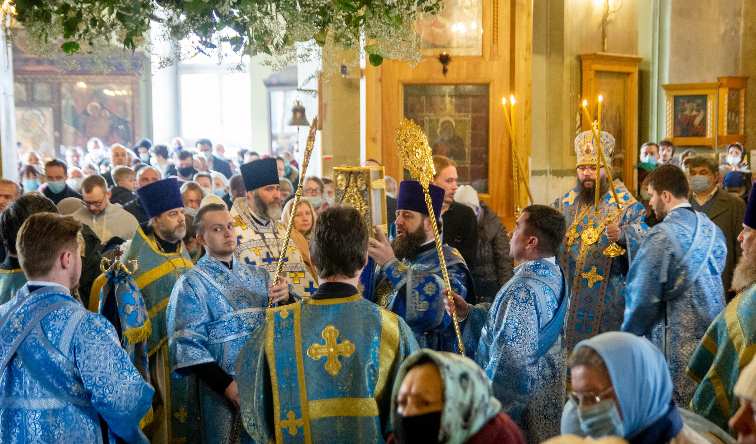 благовещенский храм в петровском парке