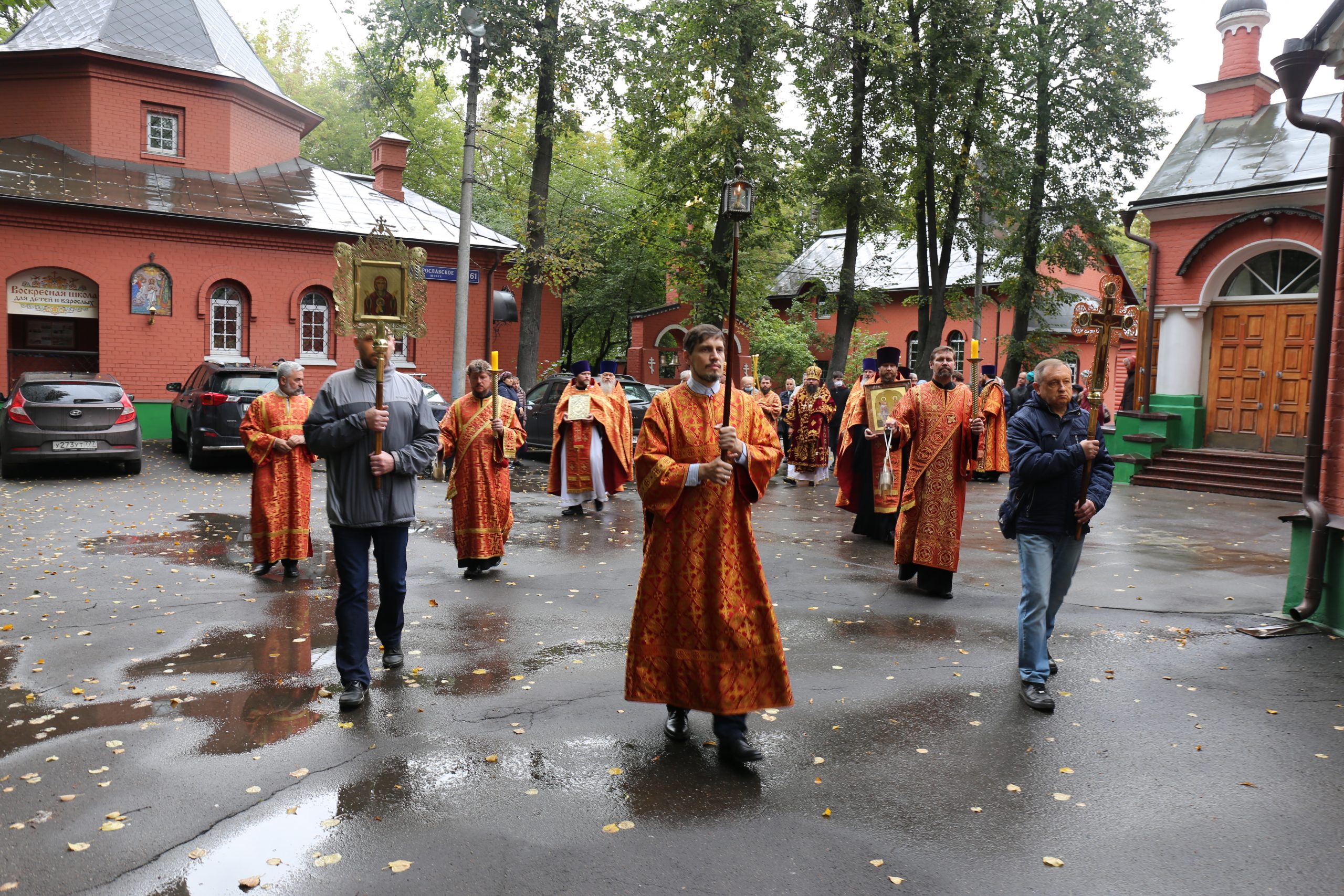 Богослужения в адриане и наталии