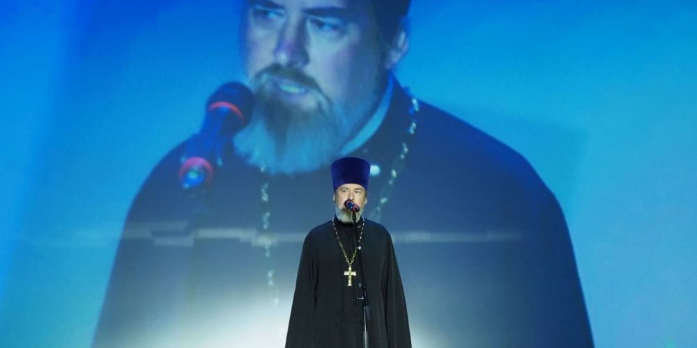 Протоиерей Олег Шалимов выступил на торжествах по случаю Дня Знаний в Храме Христа Спасителя