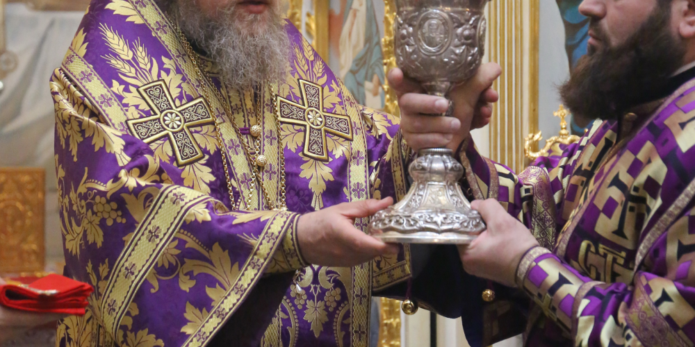 Епископ Домодедовский Иоанн совершил Литургию Преждеосвященных Даров в храме при РГСУ