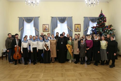 Поздравление с Рождеством Христовым от молодежи Северо-Восточного викариатства архиепископу Егорьевскому Матфею