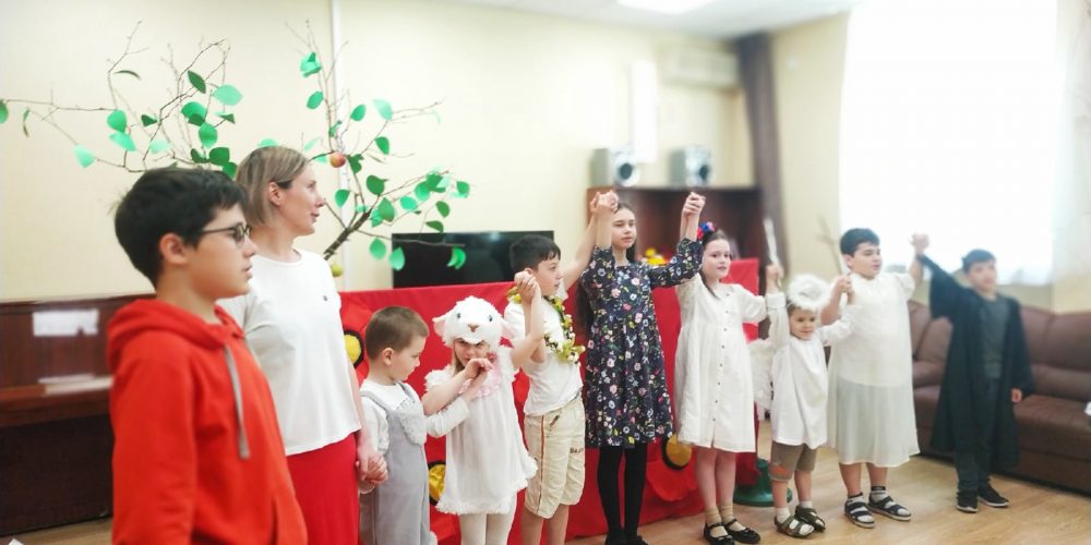 Состоялся показ спектакля учащихся Воскресной школы храма святителя Макария (Невского) в Бутырском