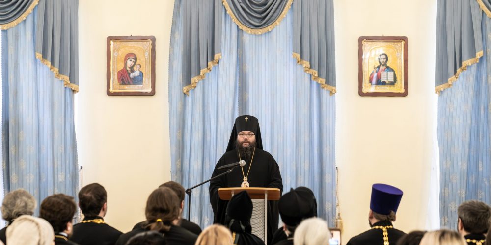 Свыше 100 паломнических служб и центров епархий и монастырей Русской Православной Церкви приняли участие в первом Форуме Паломнических служб России