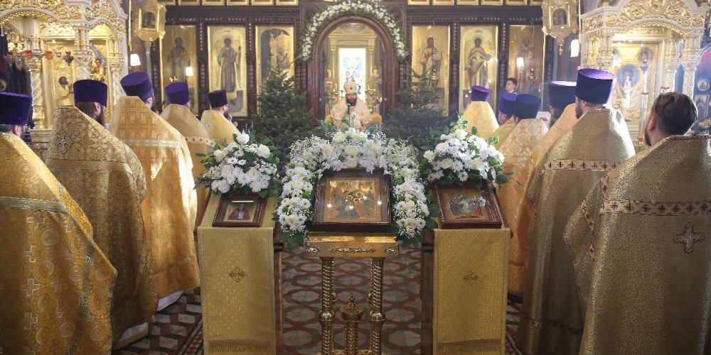 В Неделю по Богоявлении архиепископ Егорьевский Матфей совершил Божественную литургию в храме иконы Божией Матери «Нечаяная Радость» в Марьиной роще