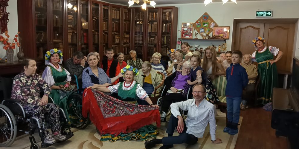 Прихожане храма Усекновения главы Иоанна Предтечи в Северном посетили Дом престарелых деревни Беляниново Мытищинского района