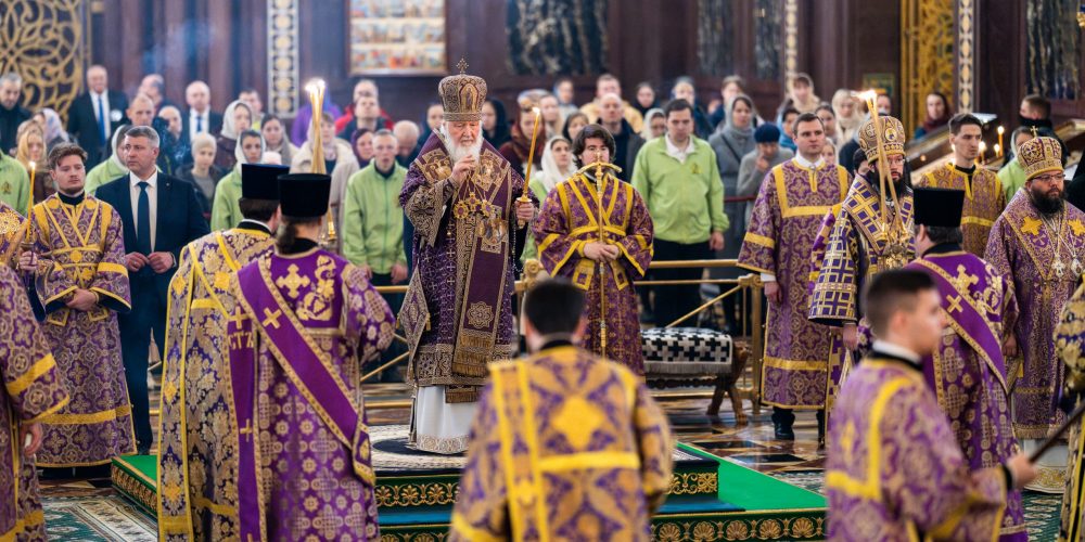 Архиепископ Егорьевский Матфей сослужил Святейшему Патриарху Кириллу в канун Недели Торжества Православия
