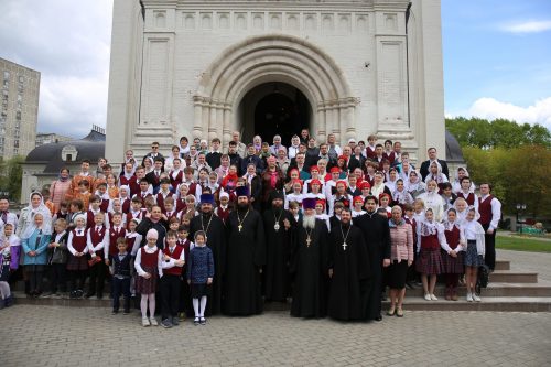 Состоялась Божественная литургия с участием учеников православных гимназий и воскресных школ Северо-Восточного и Юго-Восточного викариатств