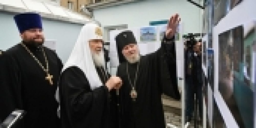 Святейший Патриарх Кирилл посетил собор Рождества Пресвятой Богородицы в Баку