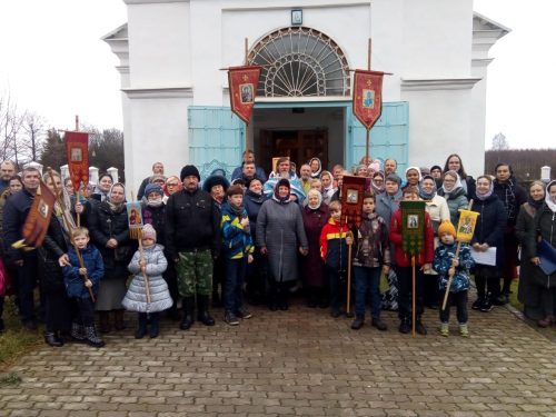 Молодежный хор Северо-Восточного викариатства оказал помощь и поддержку сельскому приходу в Тверской области