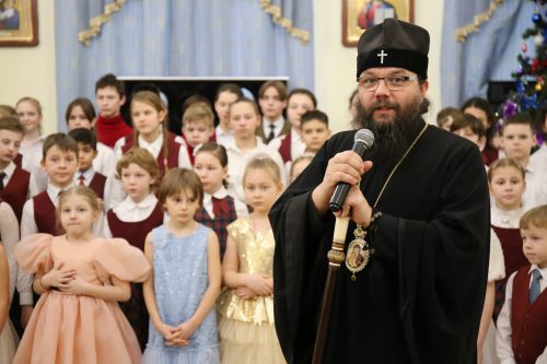 Праздничный концерт в Православной школе имени преподобного Сергия Радонежского в Свиблово