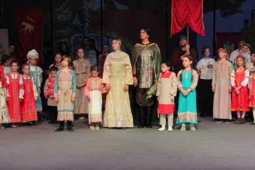 В Московском Молодежном театре состоялся спектакль, посвященный подвигам святого благоверного князя Александра Невского