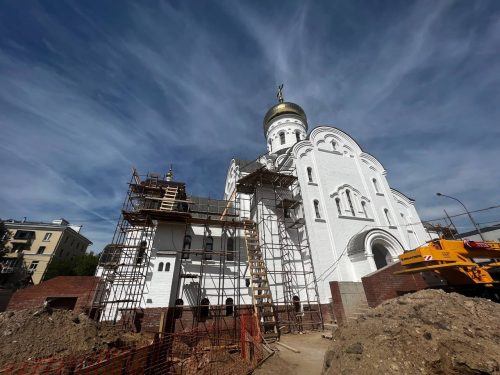 Состоялось выездное совещание по вопросу строительства храма Казанской иконы Божией Матери на Анадырском проспекте