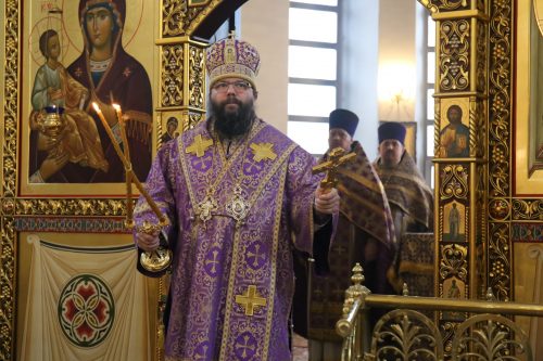 В Неделю 5-ю Великого поста архиепископ Егорьевский Матфей совершил Божественную литургию в храме Торжества Православия в Алтуфьеве