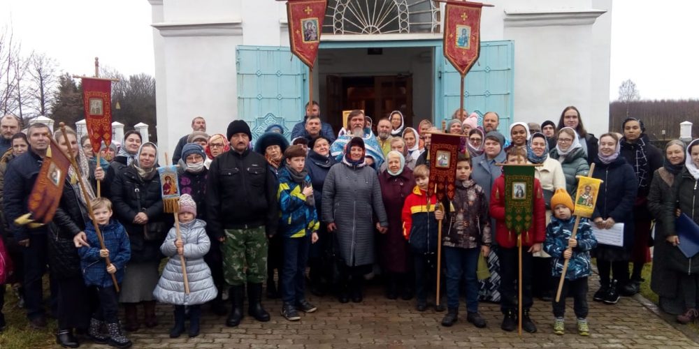 Молодежный хор Северо-Восточного викариатства оказал помощь и поддержку сельскому приходу в Тверской области