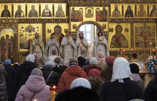 Духовенство храма преподобного Сергия Радонежского в Бибиреве в сослужении священников храма святого благоверного князя Димитрия Донского в Раеве совершили Литургию в день памяти святой мученицы Татианы Римской