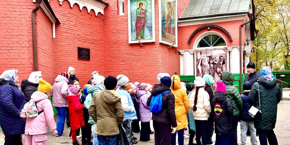 В храме святых мучеников Адриана и Наталии в Бабушкине прошли «Покровские старты»