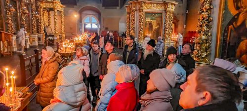 Представители воскресной школы и «Семейного клуба» храма святых мучеников Адриана и Наталии в Бабушкине совершили паломничество в Донской монастырь