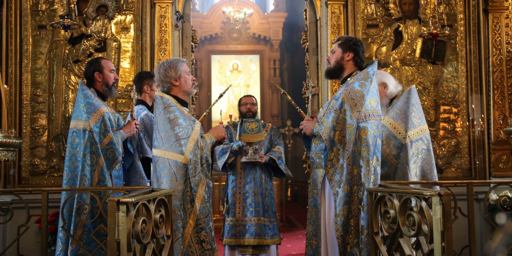 Престольный праздник храма Тихвинской иконы Божией Матери в Алексеевском