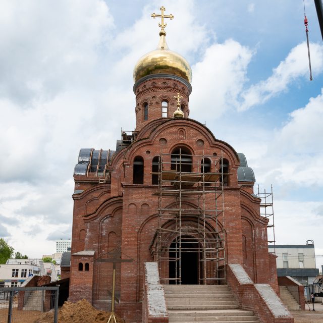 Объезд строящихся храмов прошел в Северо-Восточном округе