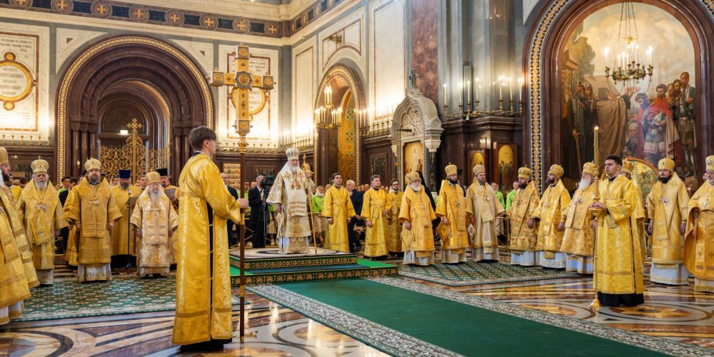 В Неделю Торжества Православия митрополит Арсений сослужил Святейшему Патриарху Кириллу за Литургией в Храме Христа Спасителя