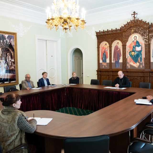Помощник председателя ФХУ провел совещания по проектированию и строительству храмов