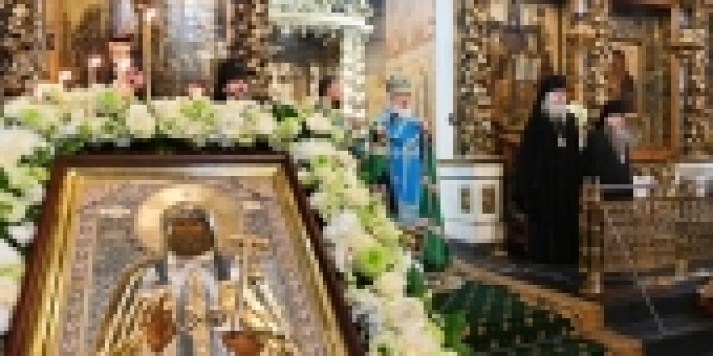Слово Святейшего Патриарха Кирилла в годовщину интронизации святителя Тихона, Патриарха Всероссийского, после молебна в Донском монастыре