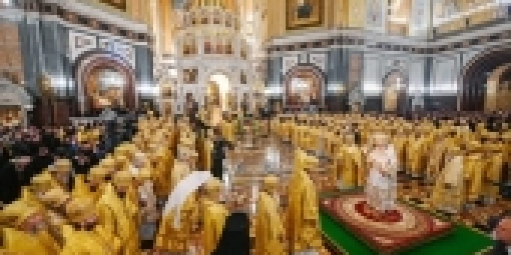 В день своего рождения Святейший Патриарх Кирилл совершил Божественную литургию в Храме Христа Спасителя