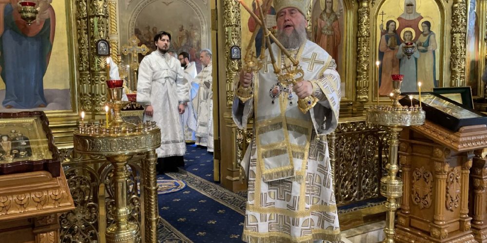 Митрополит Астанайский и Казахстанский Александр совершил Божественную литургию в день памяти священномученика Никодима Костромского в Представительстве Казахстанского Митрополичьего округа в Москве
