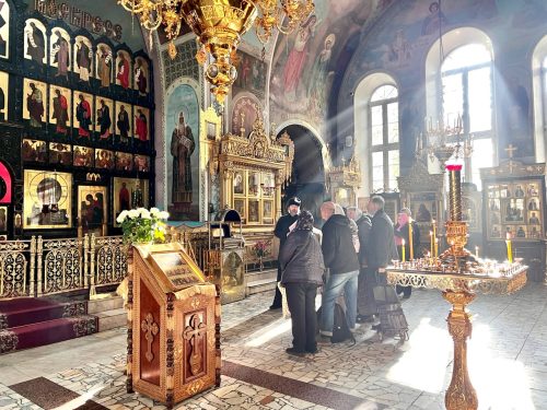 Храм святых мучеников Адриана и Наталии в Бабушкине посетили краеведы 