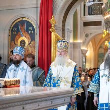Митрополит Арсений сослужил за праздничной Литургией в Сретенском ставропигиальном монастыре