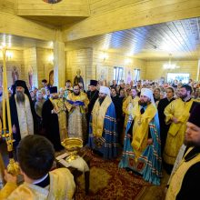 Митрополит Арсений принял участие в малом освящении храма блаженной Ксении Петербургской на улице Рокоссовского в Пскове
