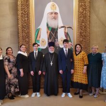Выпускники православной школы имени преподобного Сергия Радонежского в усадьбе Свиблово приняли участие в торжественных мероприятиях в Храме Христа Спасителя