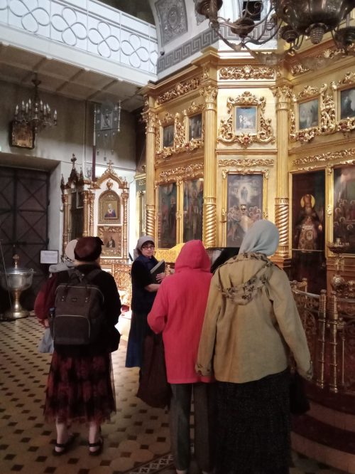 Экскурсии по храмовому комплексу Живоначальной Троицы на Пятницком кладбище