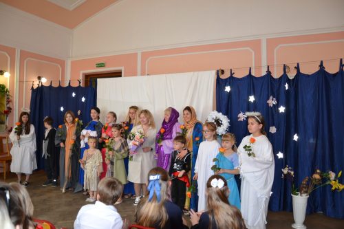 Пасхальные торжества в храме Воздвижения Креста Господня в Алтуфьево