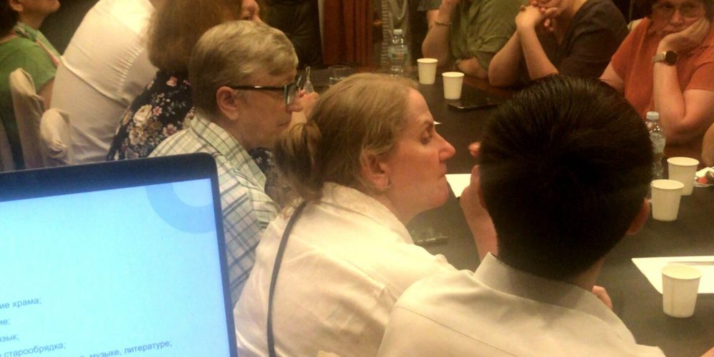 Круглый стол, посвященный старообрядчеству, прошел в воскресной школе храма Покрова Пресвятой Богородицы в Медведкове