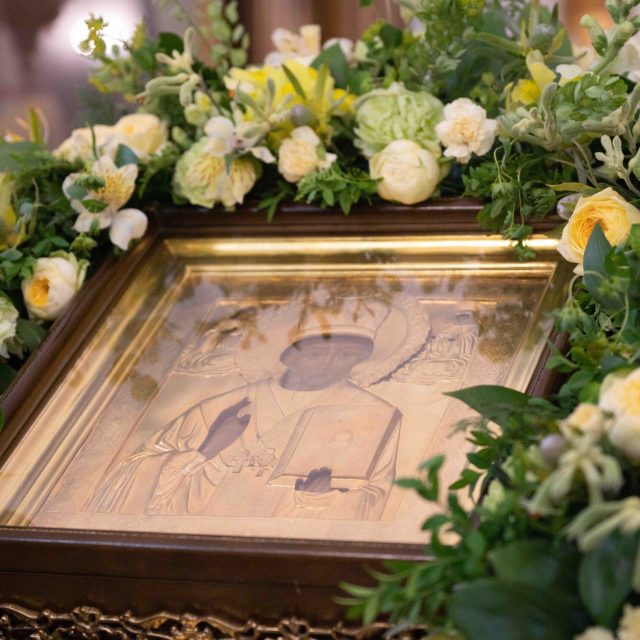 Слово митрополита Звенигородского Арсения, викария Святейшего Патриарха Московского и всея Руси, в праздник перенесения мощей святителя и чудотворца Николая из Мир Ликийских в Бар