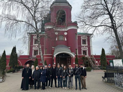 Представители «Гуманитарного Института» с экскурсией посетили храм Тихвинской иконы Божией Матери в Алексеевском