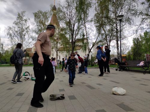 Филиал фонда «Рядом Дом» при храме иконы Божией Матери «Неопалимая Купина» в Отрадном организовал пасхальный праздник для детей иностранцев