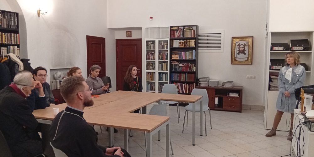 Встреча-лекция с доцентом МДА С.В. Бурмистровой в храме иконы Божией Матери «Неопалимая Купина» в Отрадном