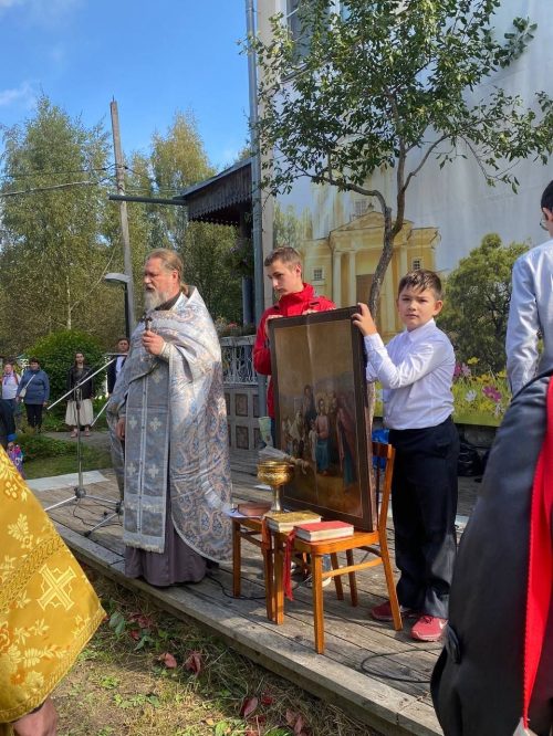 В воскресной школе «Виноградинка» при храме Владимирской иконы Божией Матери в Виноградове начался новый учебный год