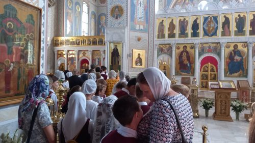 Паломническая поездка учеников школы имени преподобного Сергия Радонежского в Свято-Троицкую Сергиеву лавру