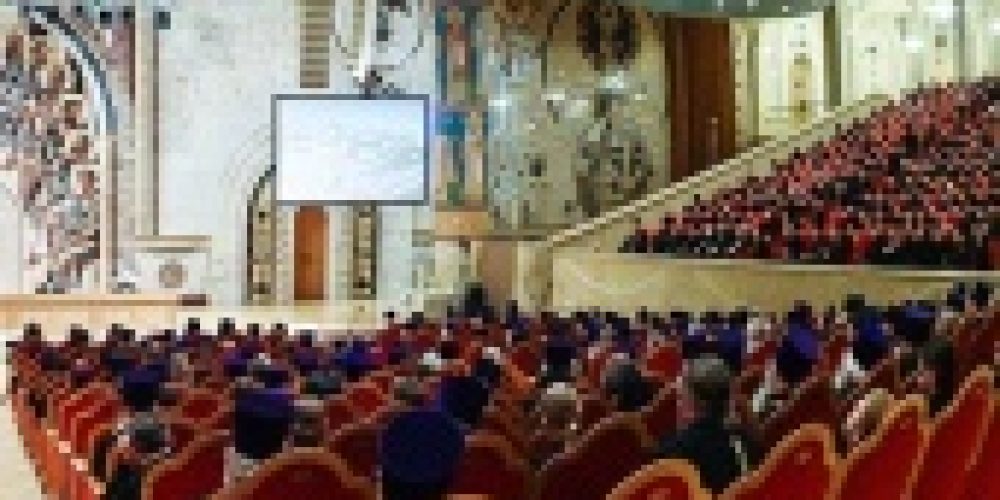 Святейший Патриарх Кирилл: Пастырское внимание — это в первую очередь способность слушать и понимать человека