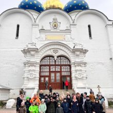 Паломническая поездка в Свято-Троицкую Сергиеву Лавру воспитанников детской воскресной школы храма Собора Московских Святых в Бибиреве