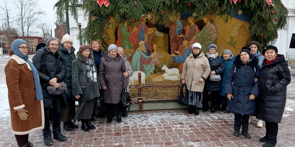 Прихожане храма Живоначальной Троицы в усадьбе Свиблово посетили храмы Реутова и Балашихи