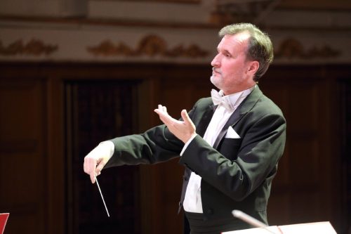 Cтоличный симфонический оркестр под управлением Владимира Горбика выступил в центральном доме учëных 3 октября