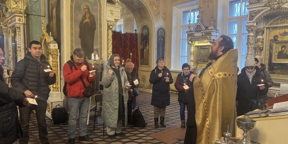 Клирик храма иконы Божией Матери «Нечаянная Радость» в Марьиной Роще совершил молебен для активистов АНО Центра социокультурных программ и проектов для людей с инвалидностью «Феникс» района Марьина Роща