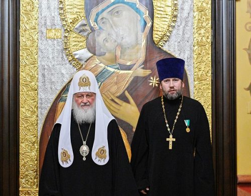 Священник Феодор Сидоров награждён медалью «Патриаршая благодарность»