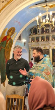 В храме Ризоположения в Леонове в гостях побывал церковный доброволец Дмитрий Захаров