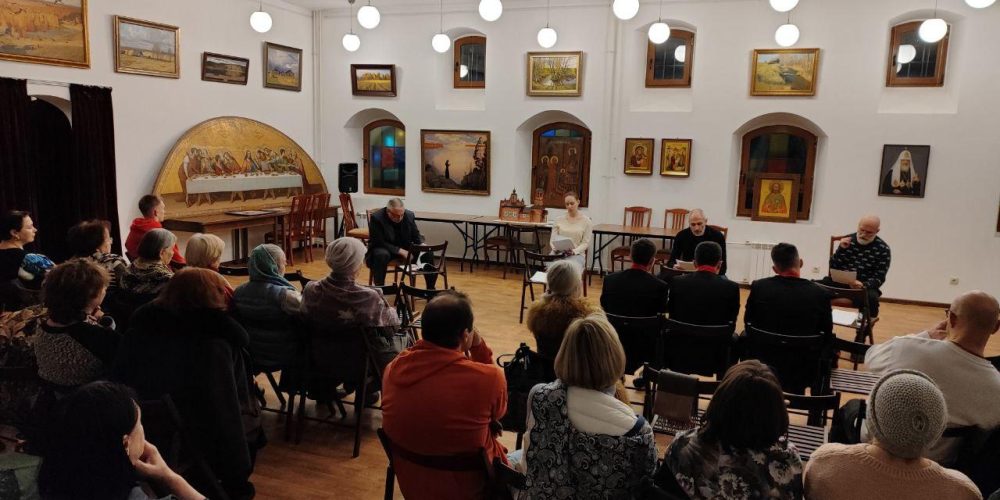В храме преподобного Серафима Саровского в Раеве состоялась читка остросюжетной драмы
