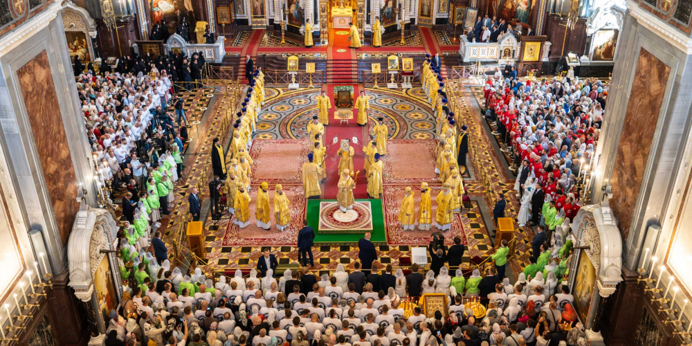 В праздник Собора Московских святых митрополит Арсений сослужил Святейшему Патриарху Кириллу за Литургией в Храме Христа Спасителя